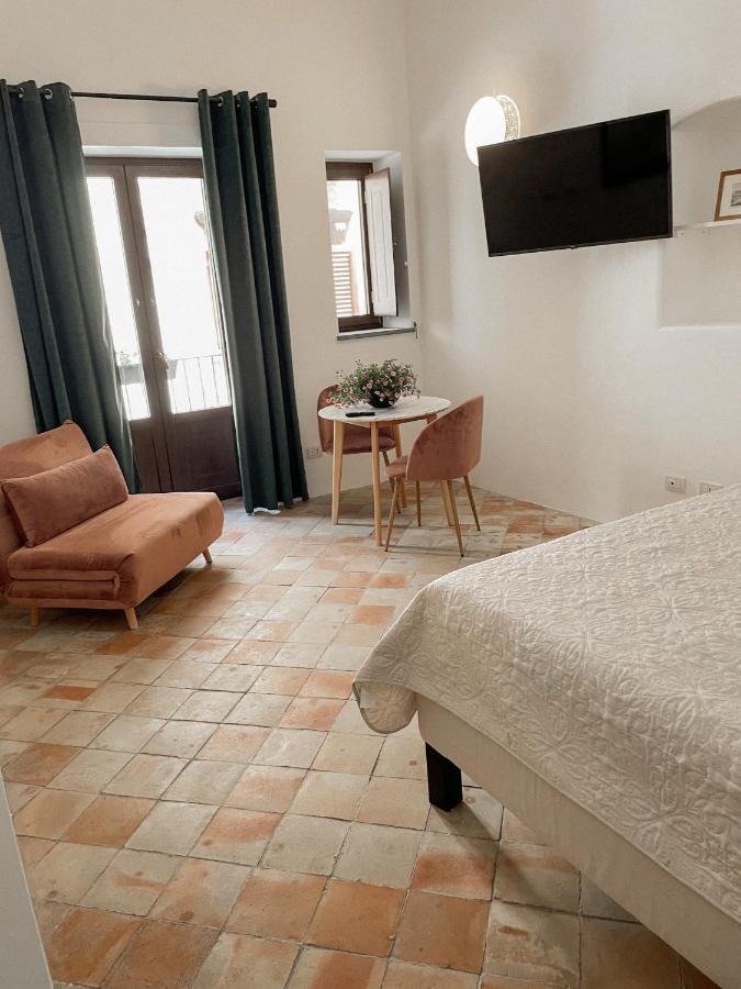 B&B Faraglione Lipari  Exterior photo